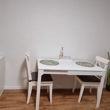 Studio Apartment Naehe S-Bahn Inklusive Parkplatz Oberesslingen Kültér fotó