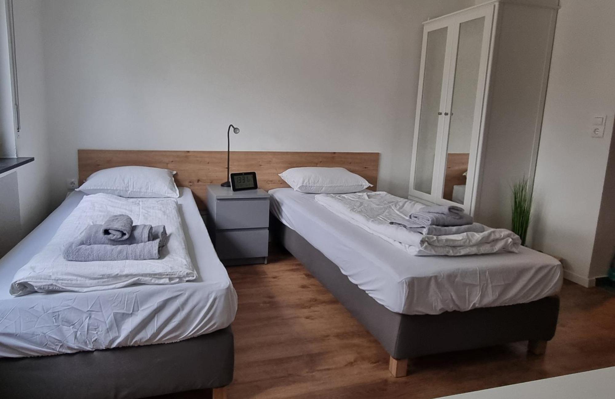 Studio Apartment Naehe S-Bahn Inklusive Parkplatz Oberesslingen Kültér fotó